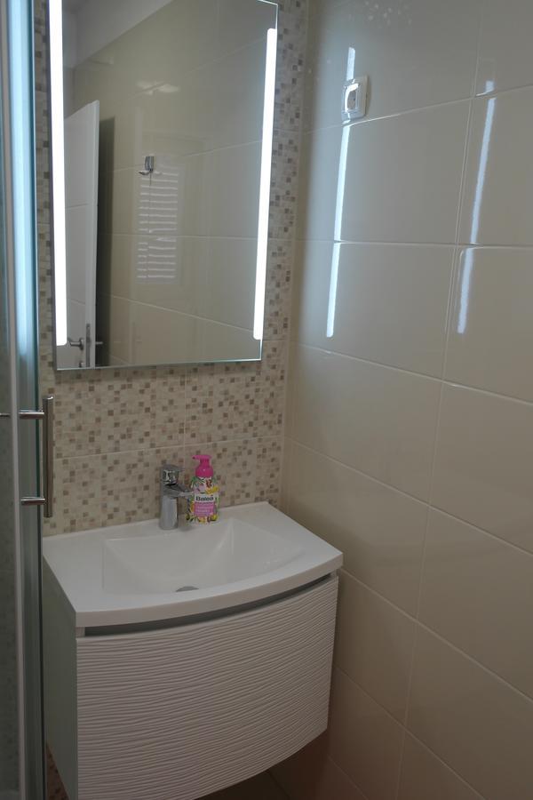 زادار Apartments 4 You المظهر الخارجي الصورة